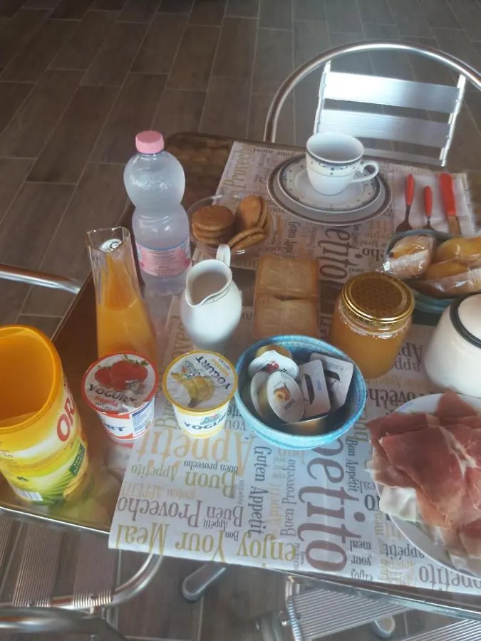 B&B La Terrazza La Caletta Bed & Breakfast