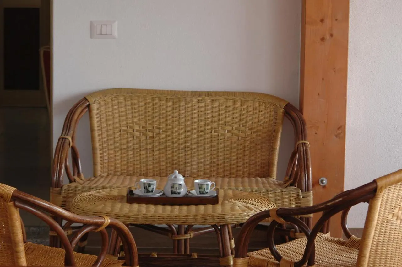B&B La Terrazza La Caletta Bed & Breakfast